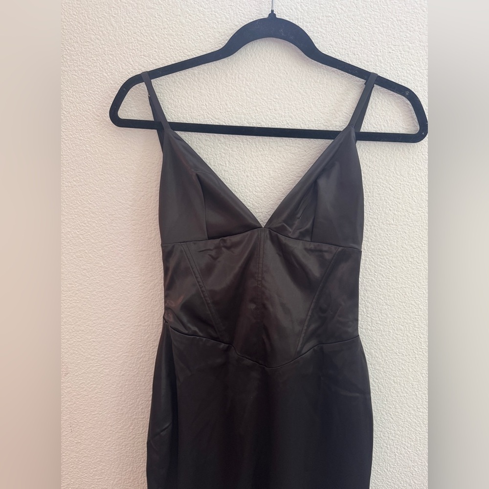 Meshki corset style bodycon midi dress - Picture 5 of 10